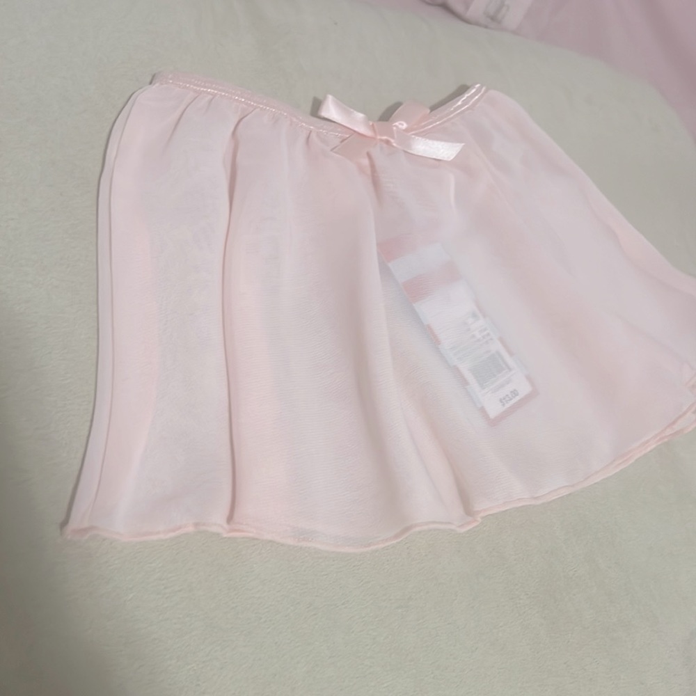 Cat & jack active wear a skirt, size 3T, pink, ballet/dance skirt